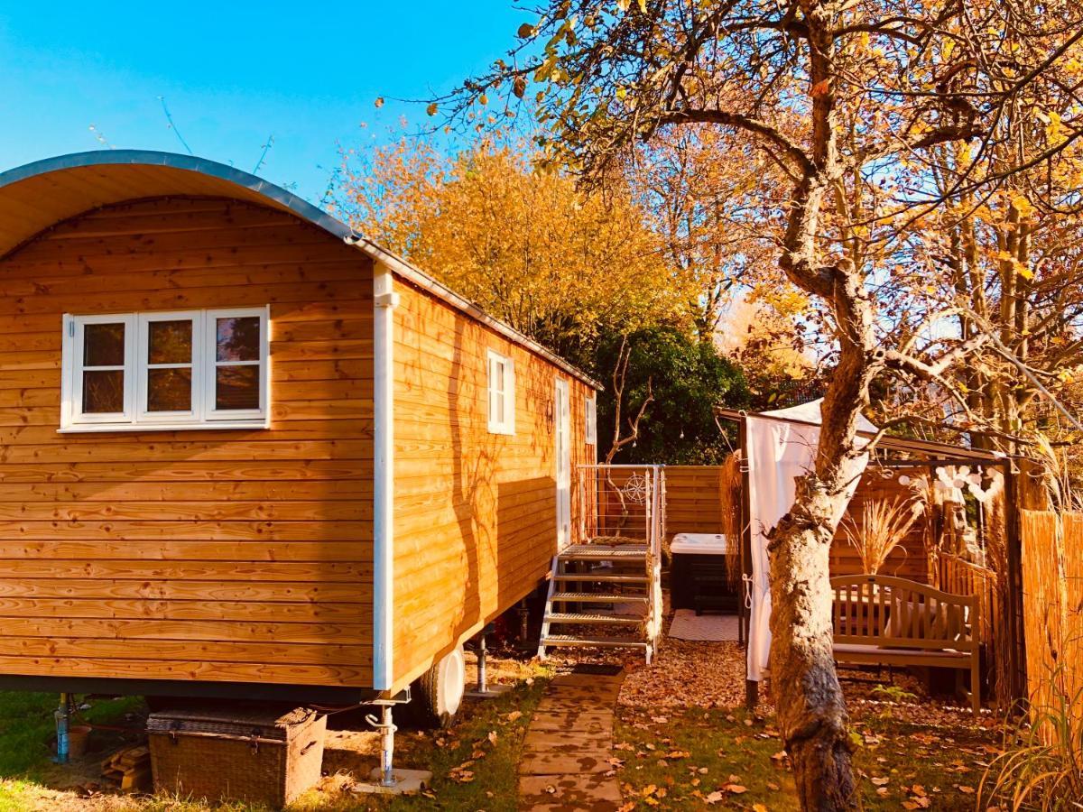 Petershagen-Eggersdorf Zirkuswagen Mit Outdoor Whirlpool Und Garten מראה חיצוני תמונה